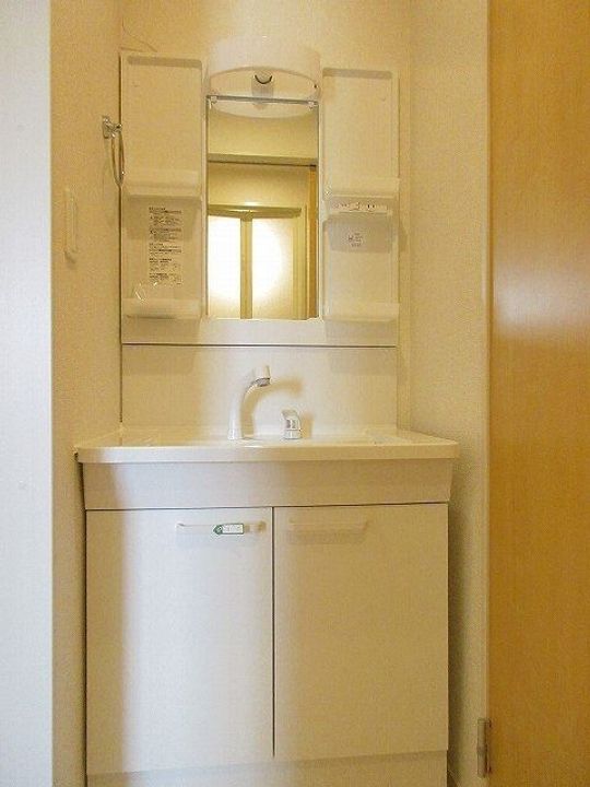 シャン トロワ Aの内装