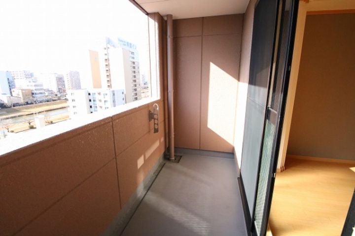 コンフォール舟小屋の内装