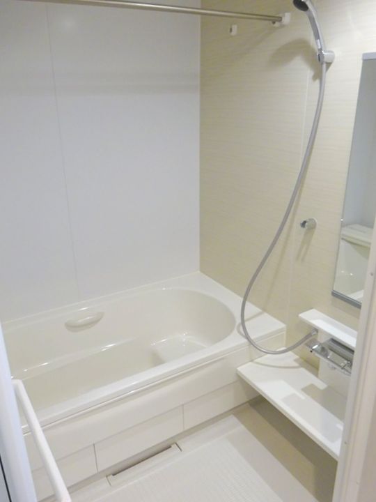 領家ヒルサイドコートIIの風呂