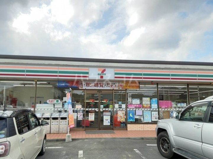 レオパレスハピネスの周辺