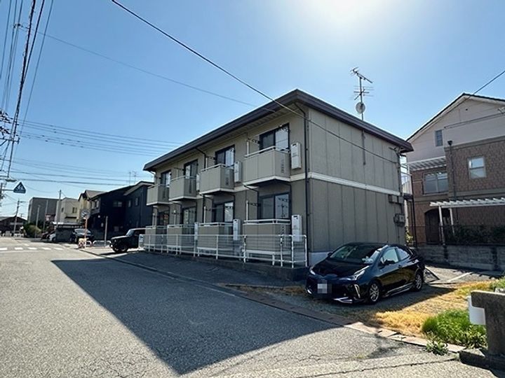 ラルジュNIIのその他画像