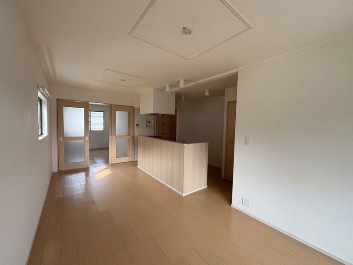 兵庫県姫路市井ノ口(アパート)の賃貸物件の居間