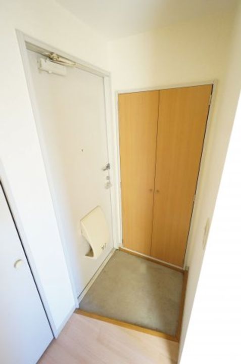 エクセルメゾンの玄関