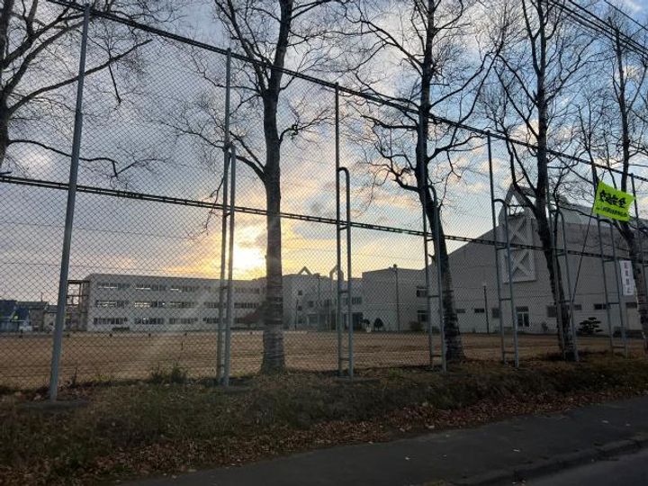 クレスト文苑の周辺