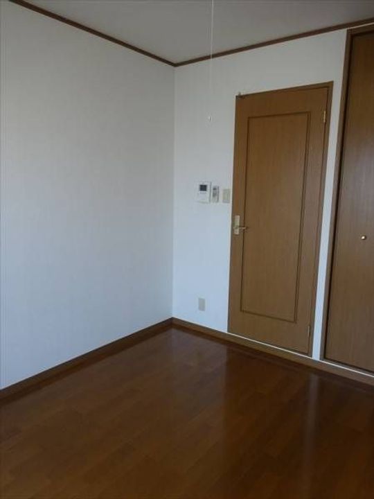 和歌山県和歌山市新留丁(マンション)の賃貸物件の内装