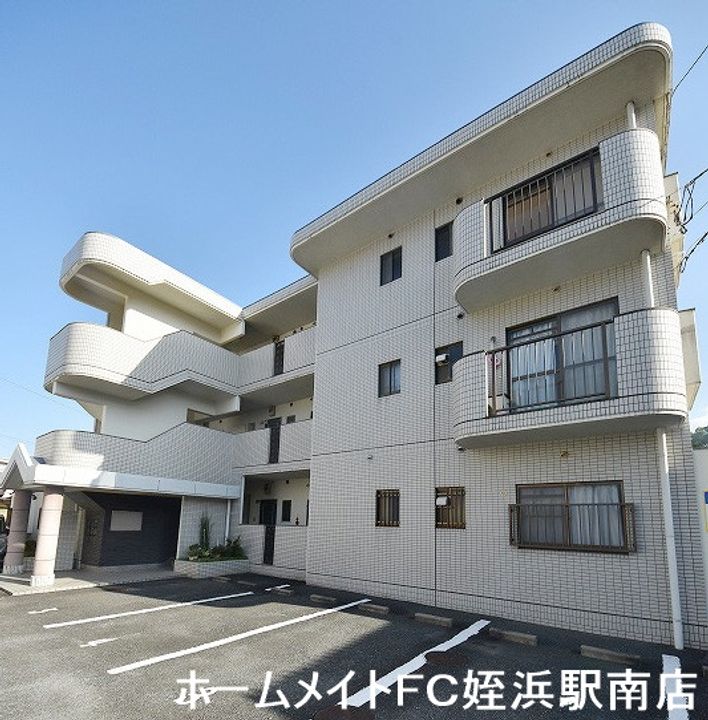 福岡県福岡市西区周船寺2の賃貸マンションの外観