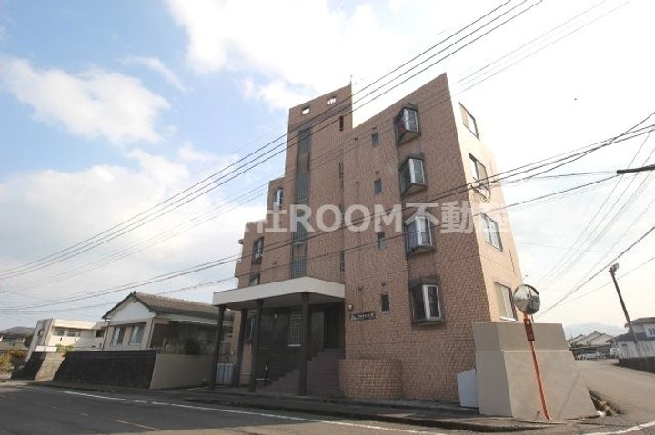 ガーデンR1の外観