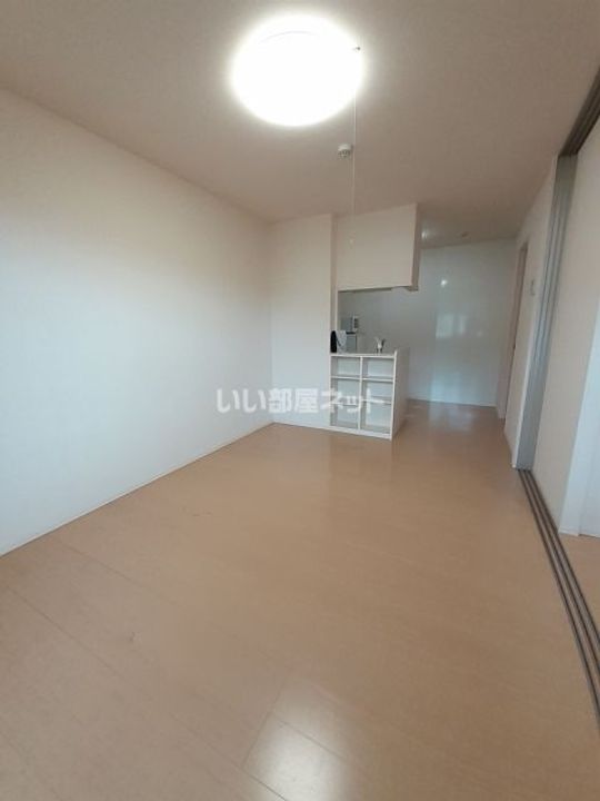 セジュール東阿保 B棟の居間