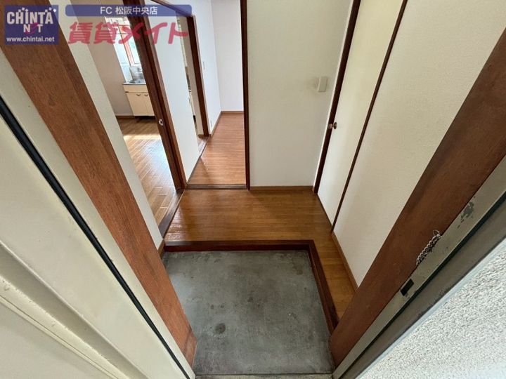フレンズシャトーの玄関
