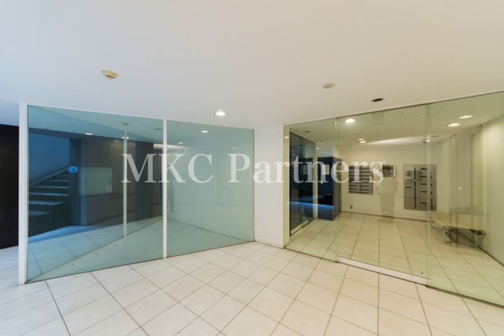 グランカーサ六本木の地図