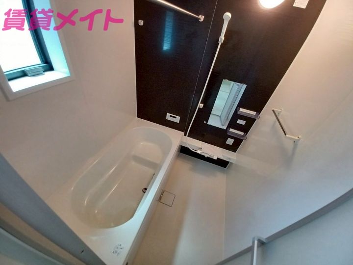 三重県鈴鹿市東磯山1(一戸建)の賃貸物件の風呂