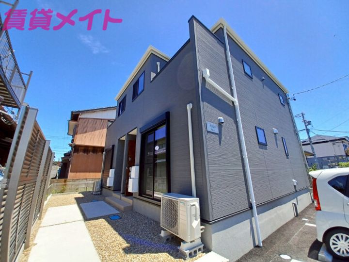三重県鈴鹿市東磯山1(一戸建)の賃貸物件の外観