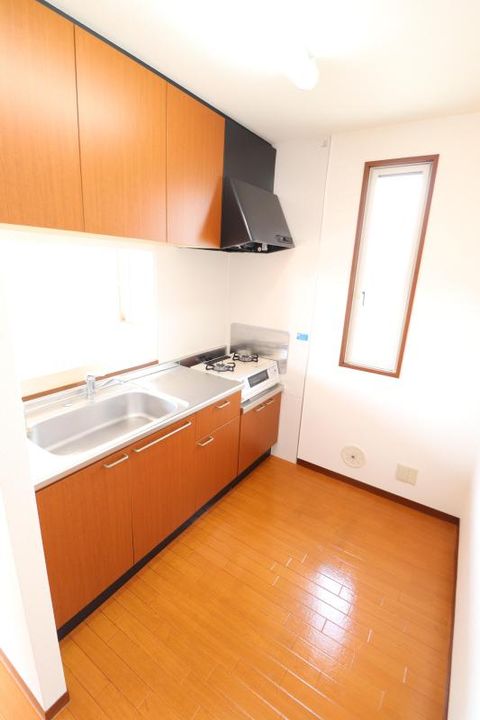 ヴェルデメゾンさだいわ D棟のキッチン