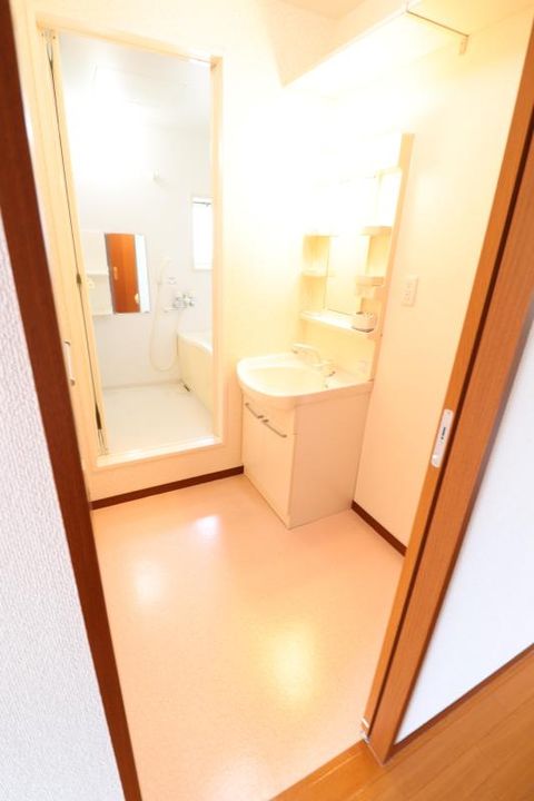 ヴェルデメゾンさだいわ D棟の内装