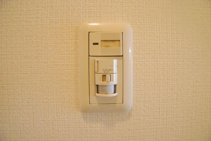 大阪府大阪市浪速区桜川3(マンション)の賃貸物件の玄関
