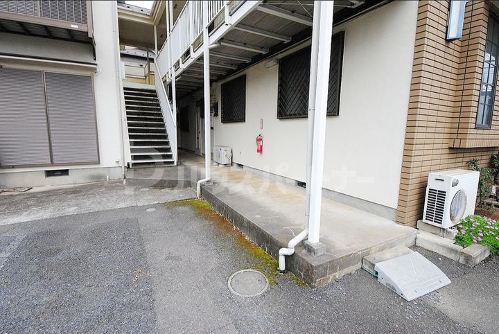 メゾネット臼倉の地図