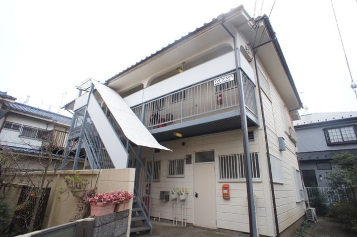 ハイツシバの外観