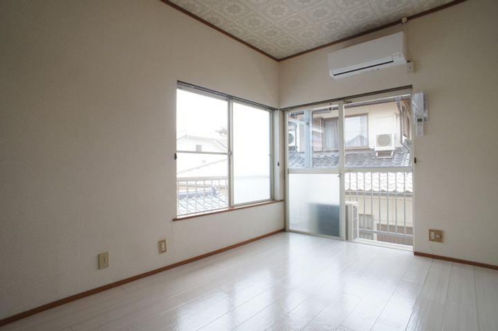 ハイツシバの居間
