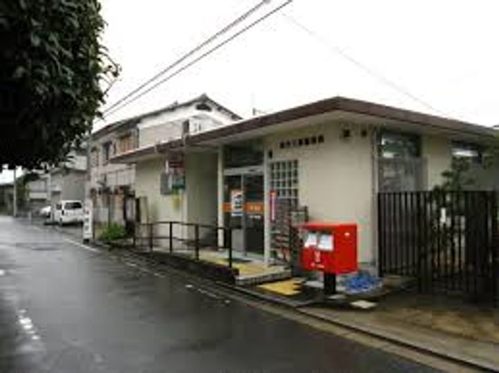 シャルマン三栗B棟の周辺