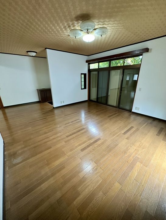 長崎県長崎市大浜町(一戸建)の賃貸物件の居間