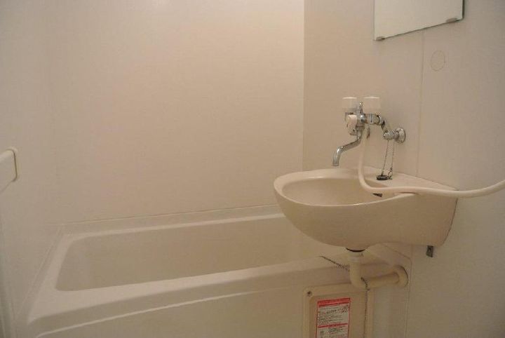 レオパレス萌の風呂