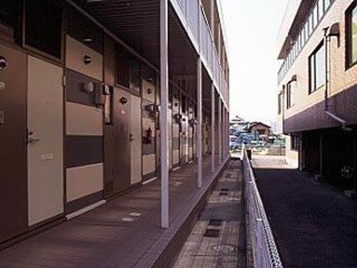 レオパレス萌の外観