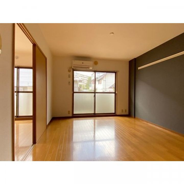 埼玉県さいたま市緑区原山2(マンション)の賃貸物件の居間