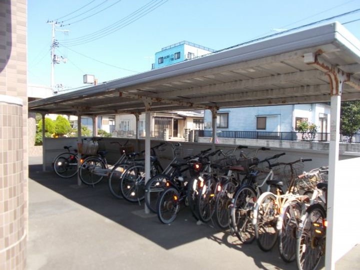 宮城県石巻市南中里2(マンション)の賃貸物件の地図