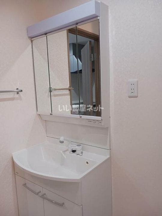 (仮)ガレージロタス砥堀の内装