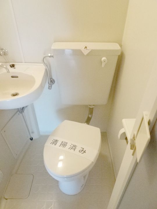 コーポ瀬戸の内装