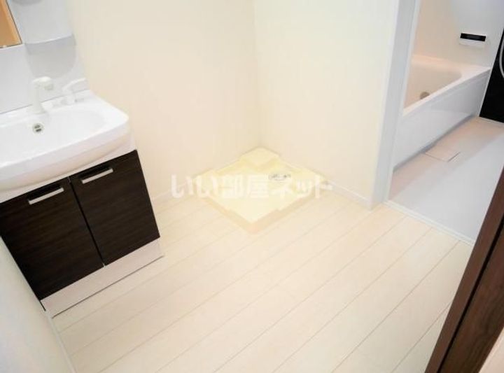 プラステートの内装