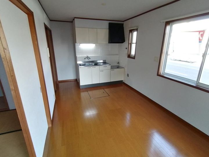 宮城県仙台市宮城野区新田4(一戸建)の賃貸物件の居間