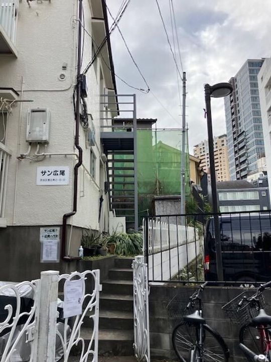 サン広尾の外観