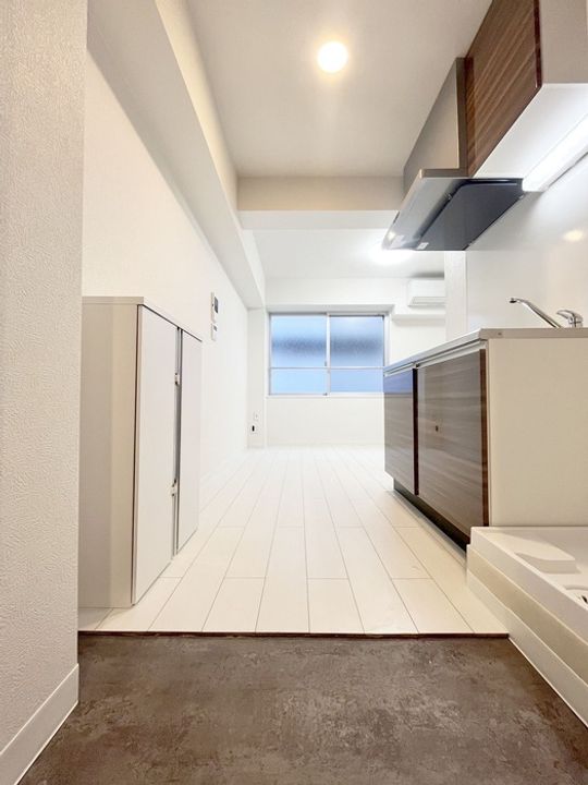 HJ PLACE 秋葉原Aの玄関