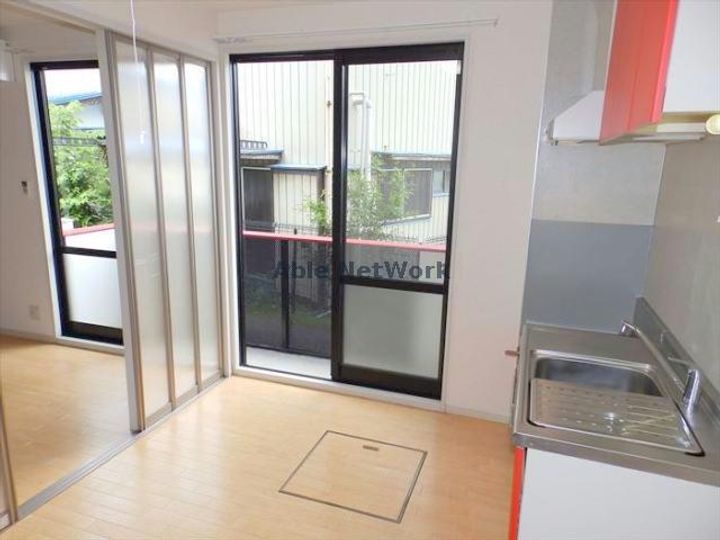 フロラシオン野木の居間