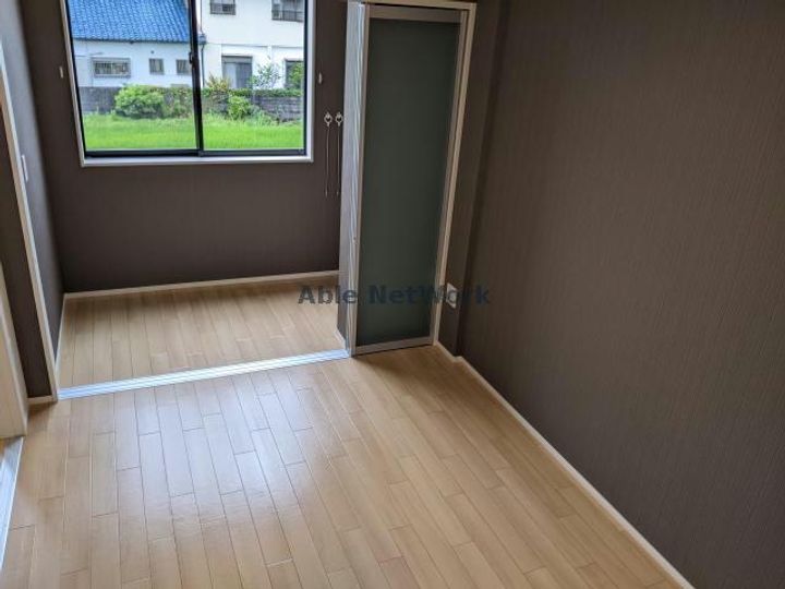 岐阜県大垣市中野町5(アパート)の賃貸物件の居間