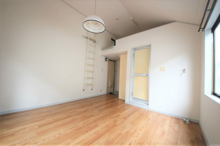 シャロンの居間