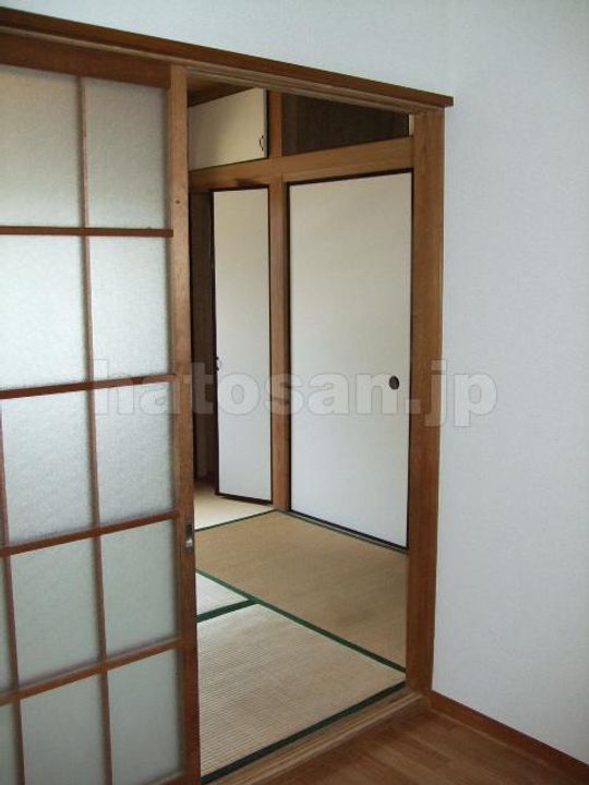 シャンブル上井草の居間