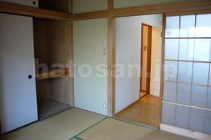 シャンブル上井草の居間