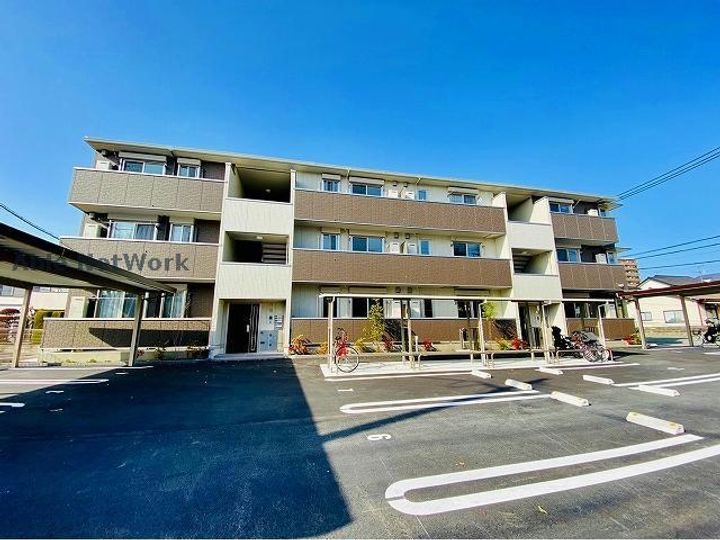 ベルグランデ長嶺南の外観