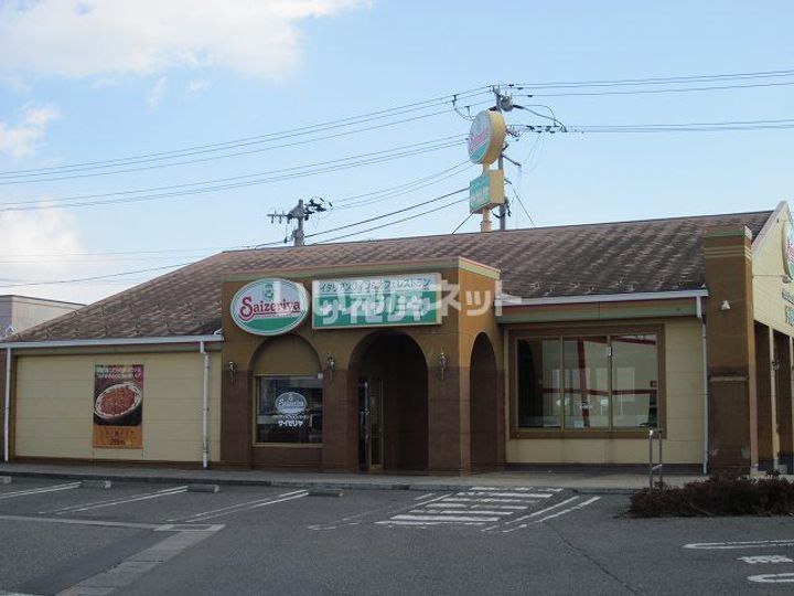 プリエール新高山Aの周辺