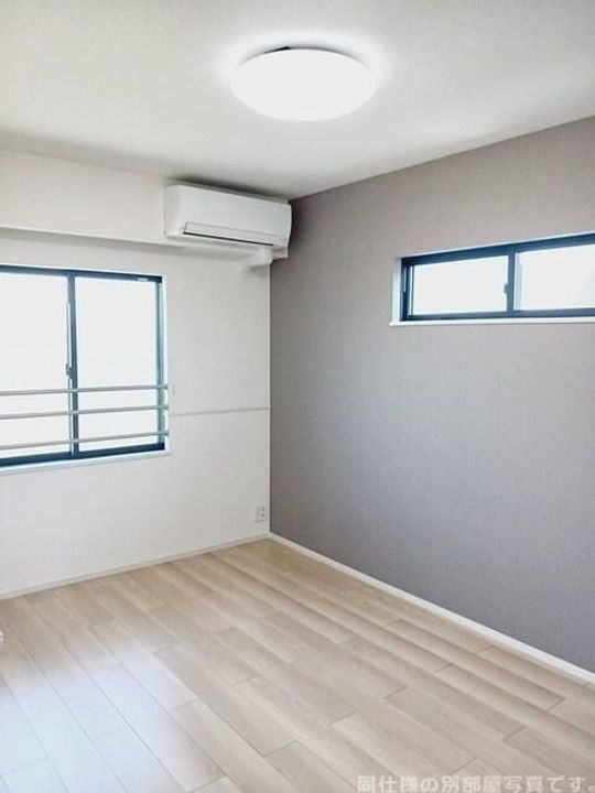 メゾン ミモザVの内装