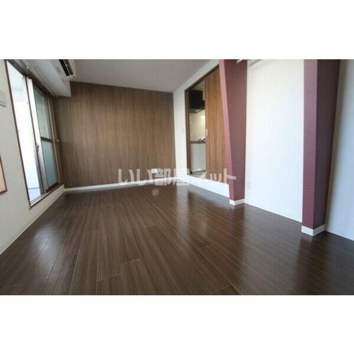 エヌエムトラントアンの内装