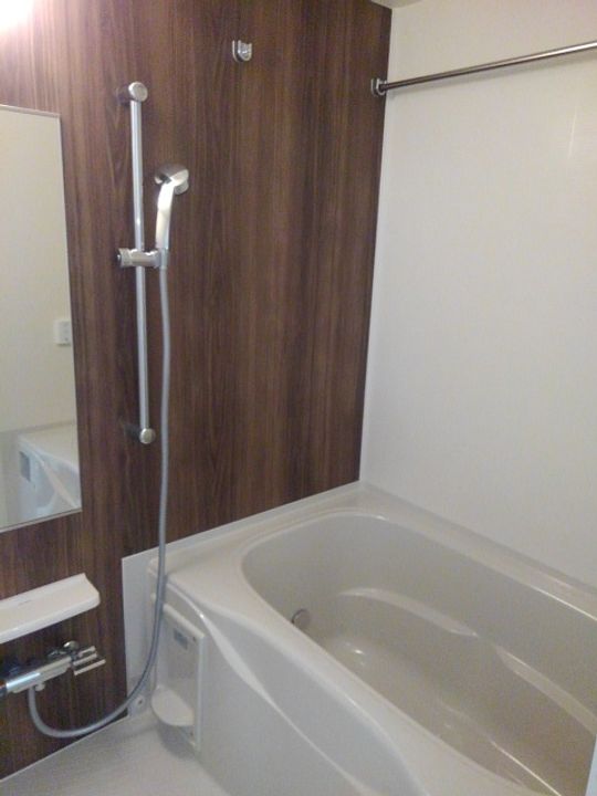 ローレルの風呂