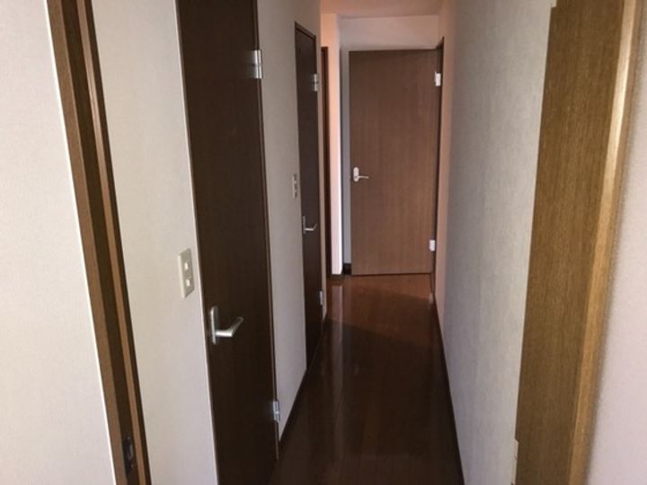 クレストールの内装