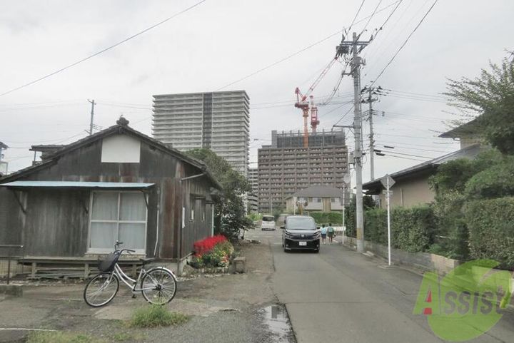 サンセピアの周辺