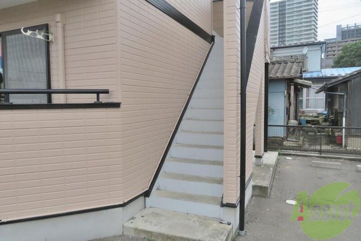 サンセピアの周辺