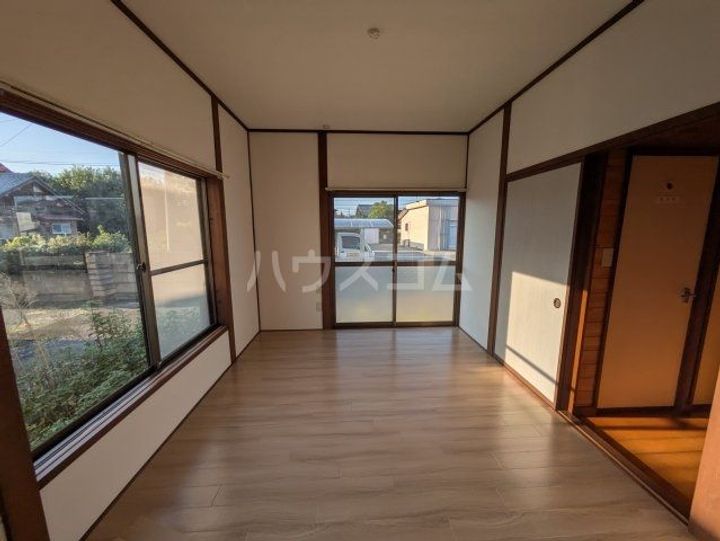 群馬県伊勢崎市下道寺町(一戸建)の賃貸物件の居間