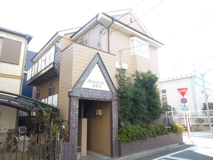 クリエイティブ久米川の外観