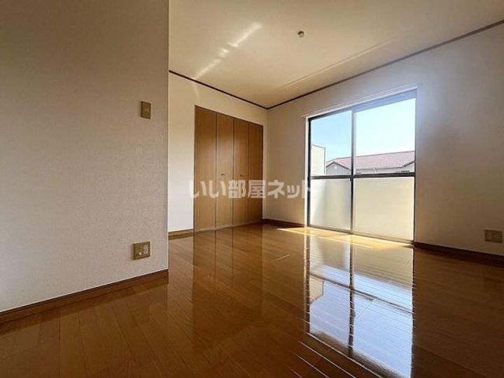 サニーヒル東前の内装